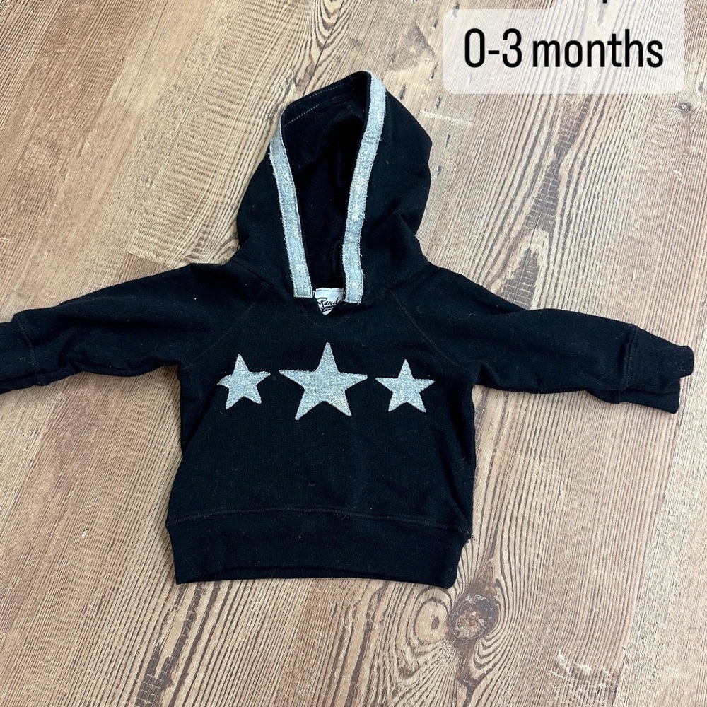 Black Rainbow hearts sweatshirt 0-3 months